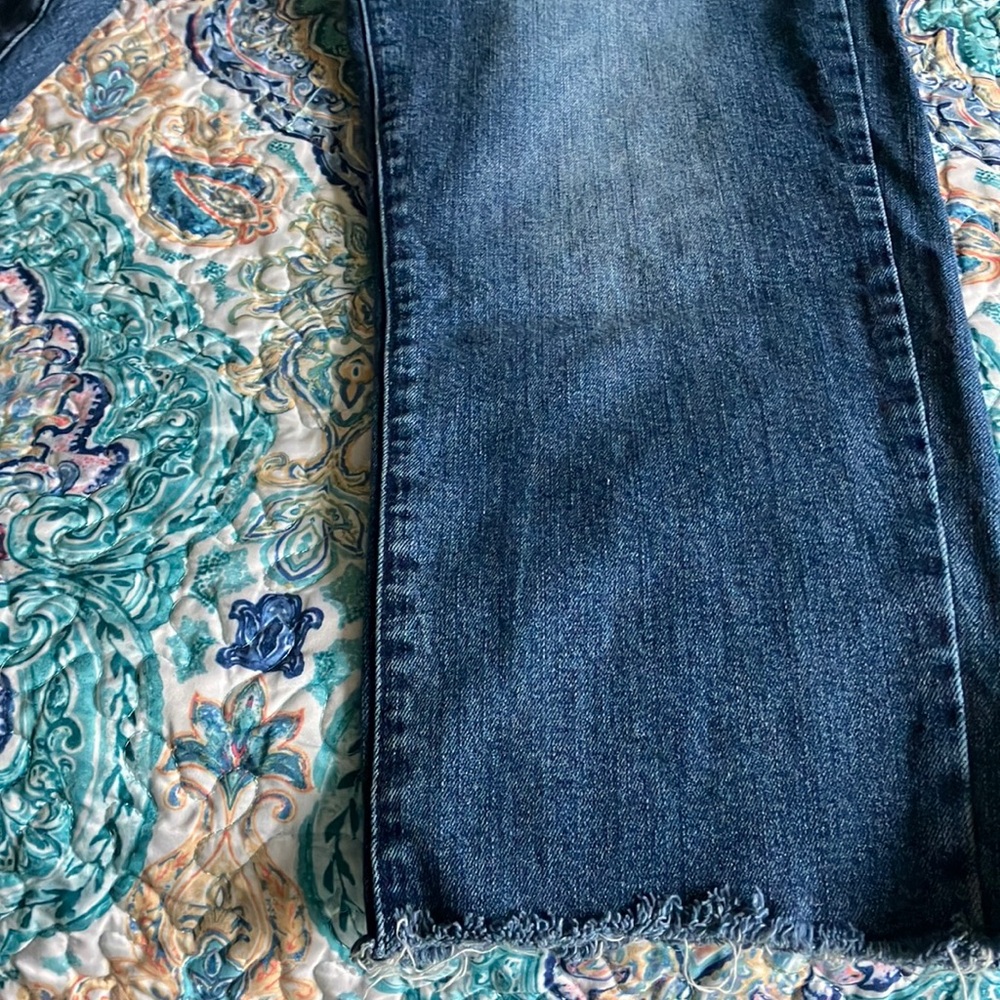 Fashion Nova Relaxed Blue Jeans with Edgy Raw Hem - Picture 2 of 10